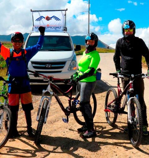 Pachar & Ollantaytambo Bike Tour
