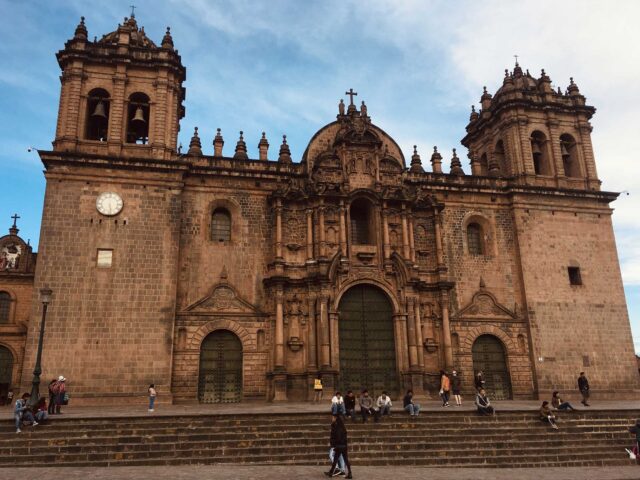 CATHEDRAL OF CUSCO, Entrances and Photo Gallery