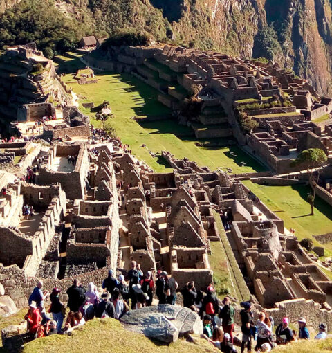 Travel Programs for Students in Peru