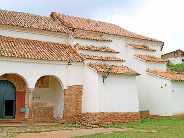 AROUND CUSCO, Chinchero, Andahuaylillas and San Pedro