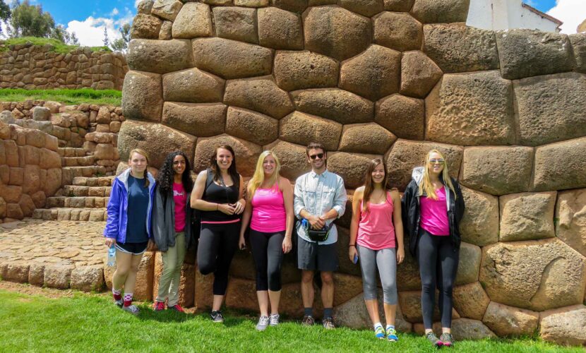 sacred valley tour chinchero