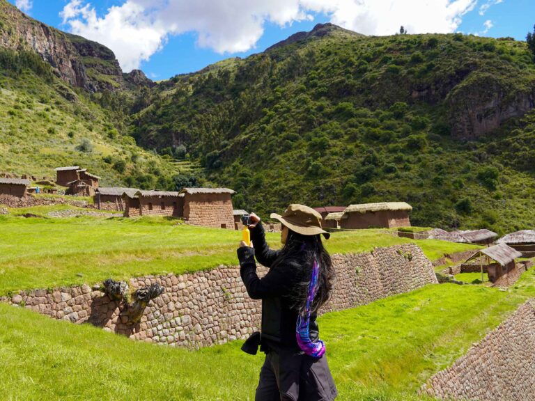 Huchuy Qosqo Trek vs Inca Trail