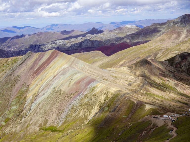 Hiking the Rainbow Mountain Trail: What to Expect on the Vinicunca Hike