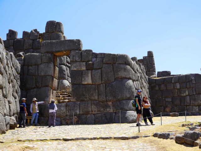 Tour Cusco 4 Archaeological ruins 