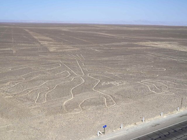 Nazca Lines Flight from Pisco